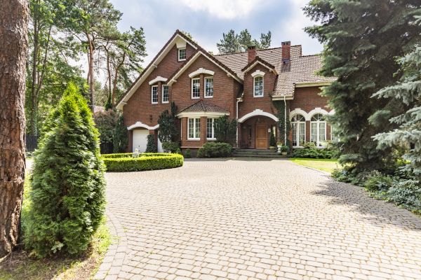 Paver Driveway Installation in Manchester