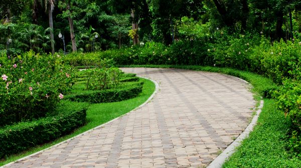 Cost of Paver Walkway Repair in Manchester